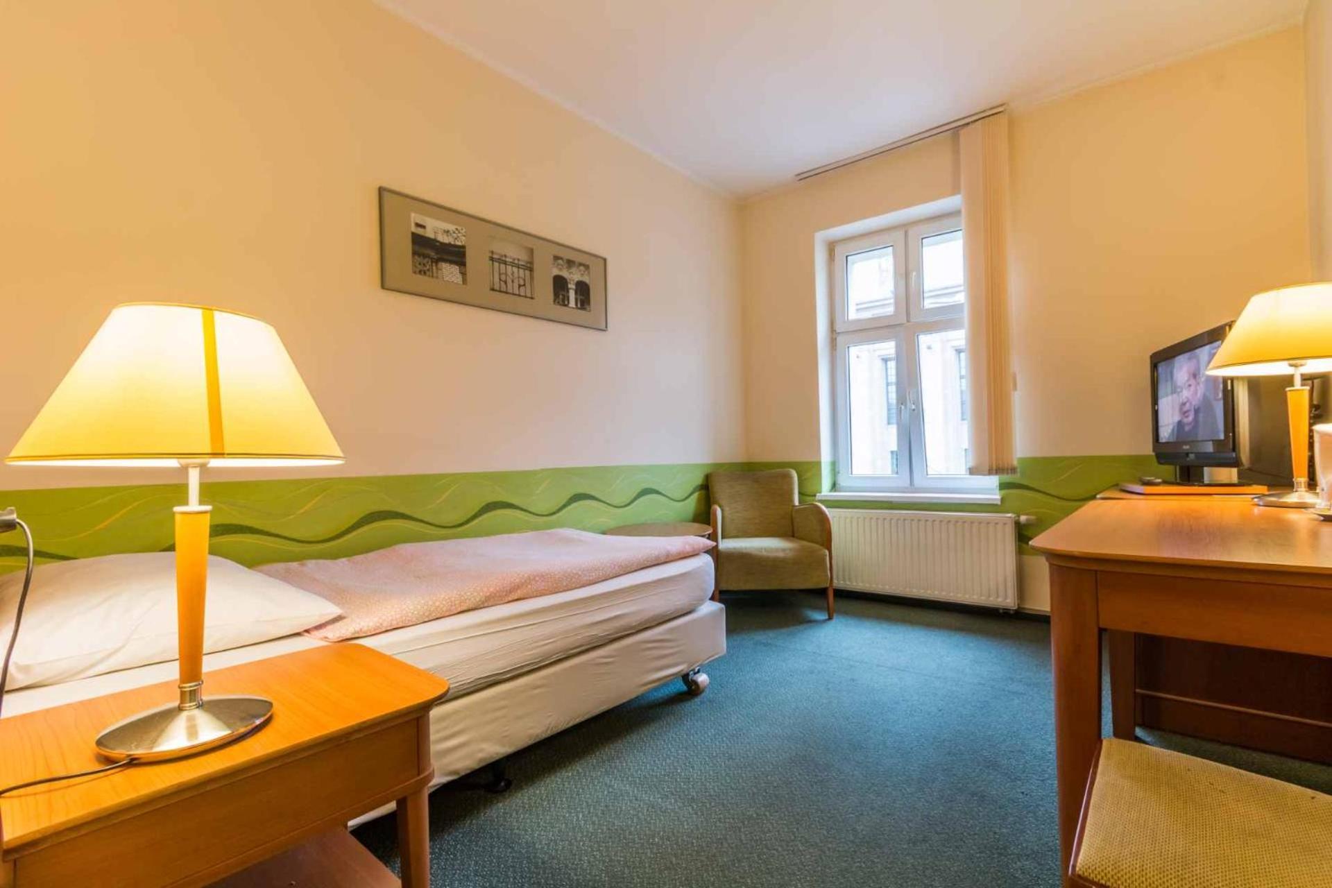 Hostel Nina คาโตวีตเซ ภายนอก รูปภาพ